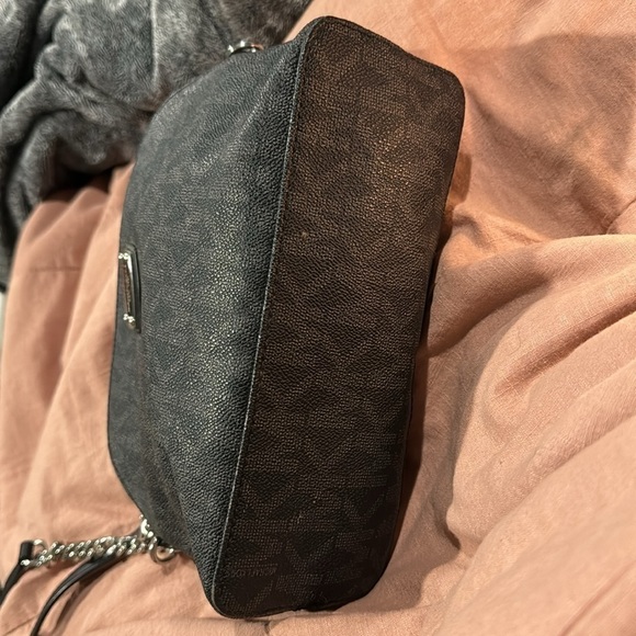 Michael Kors Black Crossbody Bag - Picture 3 of 8